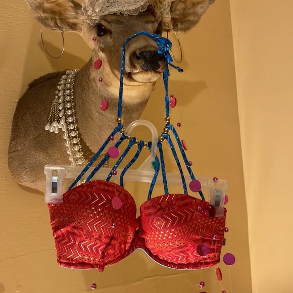 👙SEXY La Vie En Rose brand new never worn Size small Intricate beading/design🩱 - Picture 2 of 11